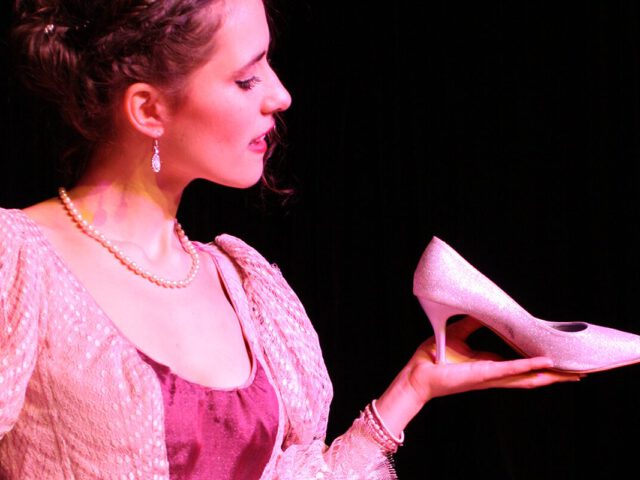 Premiere Galli Theater in der Kunstklinik: Märchen-Musical Aschenputtel