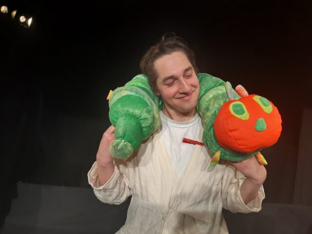 Die kleine Raupe Nimmersatt – Theater für Kinder im Goldbekhaus